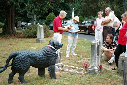 dog statue